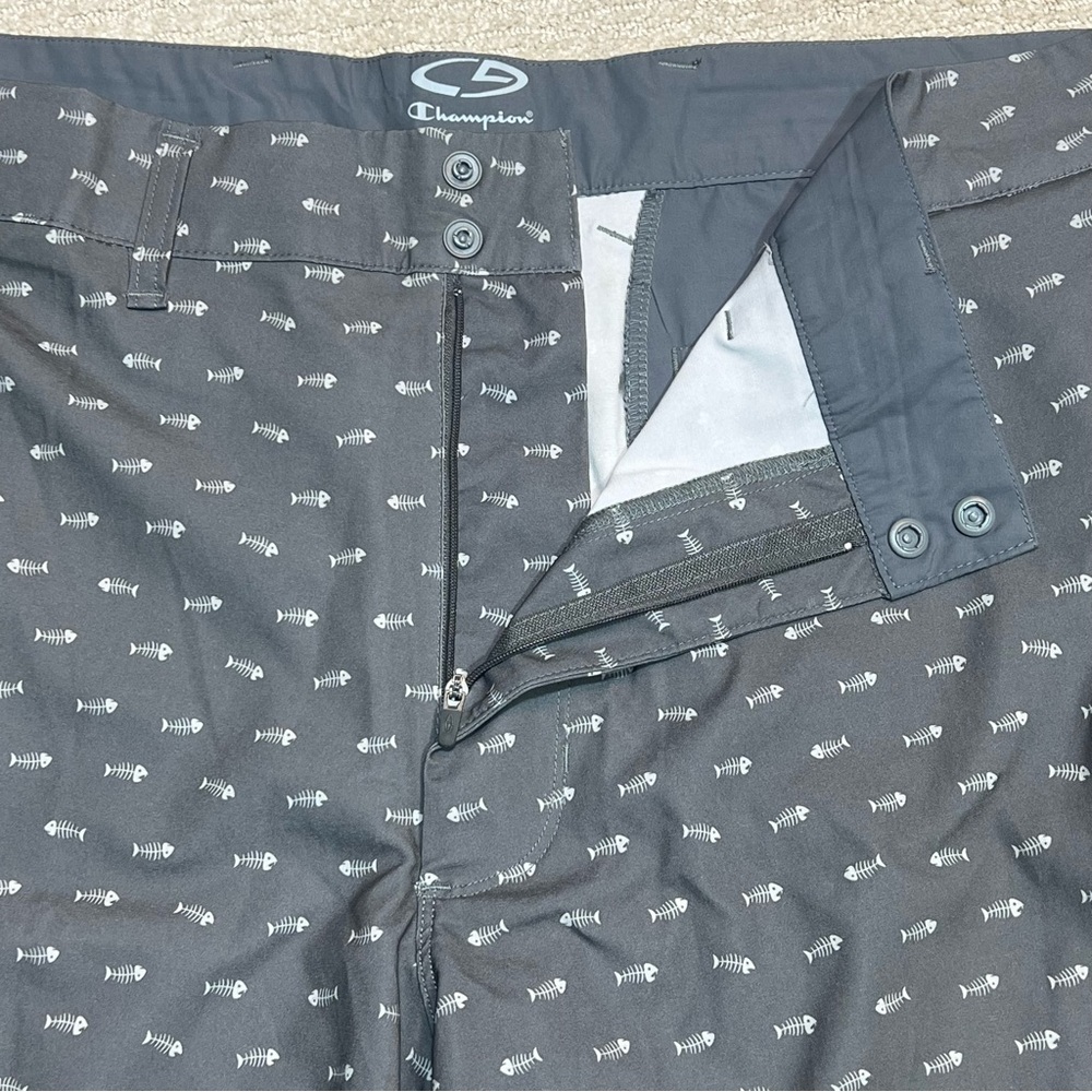 Champion Shorts Quick Dry Fishbone Pattern Mens Sz.40 Gray  Extra Zip Pocket - Picture 2 of 4